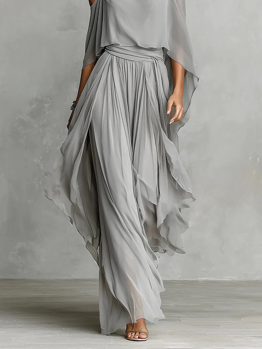 Isabela | Ensemble fluide gris composé d'un haut à bretelles et d'un pantalon léger